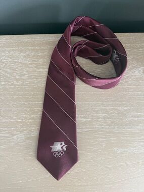 Vintage 1984 Men's Burgundy Olympic Logo Silk Tie